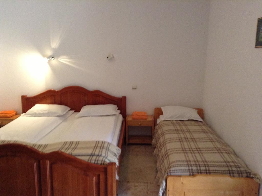 Vanda Guest House Arbanasi Buitenkant foto