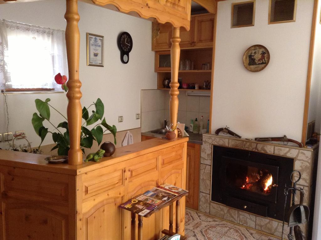 Vanda Guest House Arbanasi Buitenkant foto